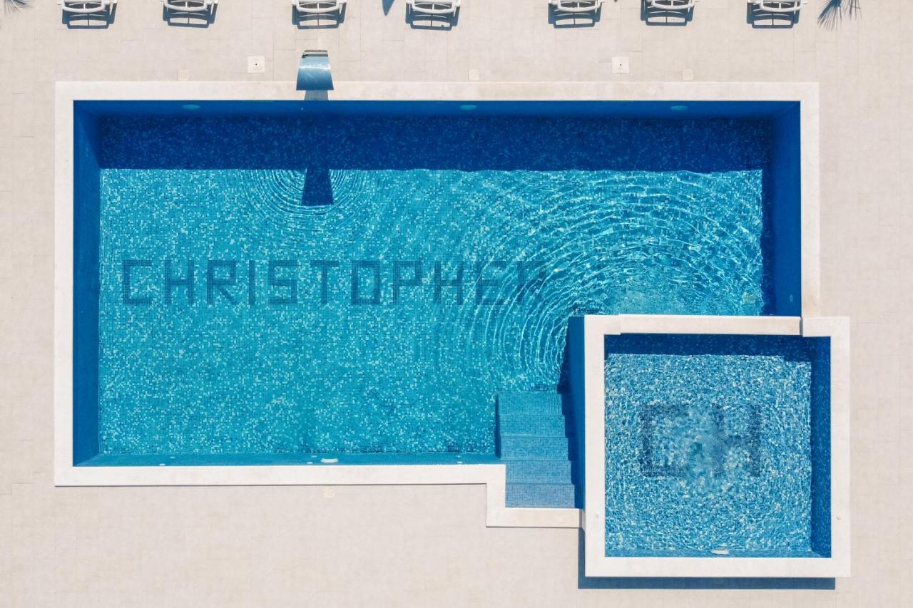 Christopher'S Apartments ウルツィニ エクステリア 写真