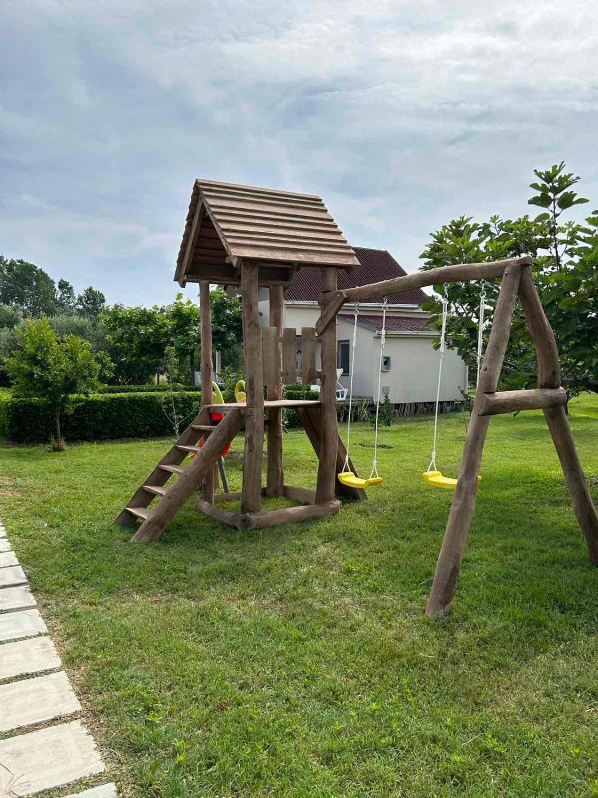 Christopher'S Apartments ウルツィニ エクステリア 写真